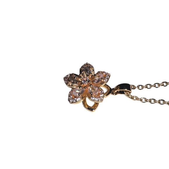 Floral necklaces with adjustable clasp, spinner design with peekaboo petals - Picture 1 of 6